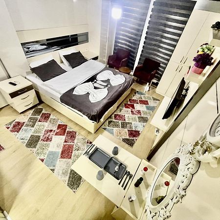 Taksim Pera Center Residence Hotel Istanbul Exterior photo